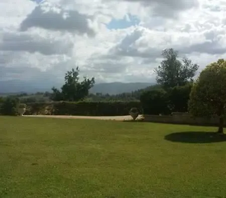 مزرعة للإقامة Isola